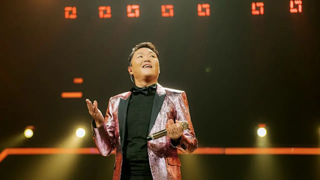 TikTok For You Stage
