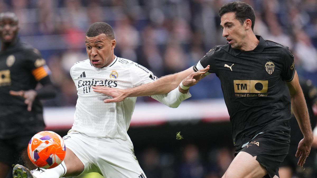 Hasil Liga Spanyol: Dipecundangi Valencia, Real Madrid Gagal Kudeta Barcelona