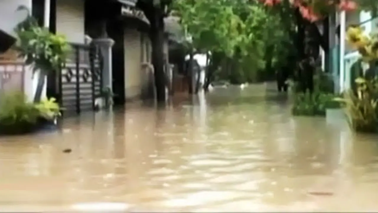 Banjir-Serang