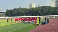 Sesi latihan Timnas Indonesia U-23 jelang Piala AFF U-23 2025 di Stadion Madya, Gelora Bung Karno, Jakarta, Senin (23/6/2025). (Bola.com/Hery Kurniawan).
