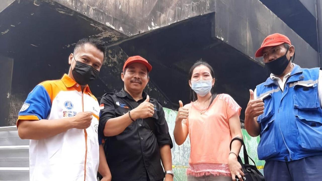 Cerita solidaritas sesama agen BRILink juga terlihat saat kebakaran Pasar Minggu 2021 lalu.&nbsp;