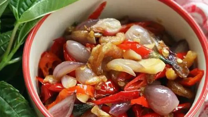 Tumis ebi bawang merah./Copyright cookpad.com/@heshidayat