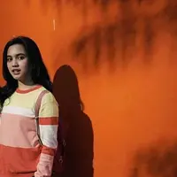 Sebentar lagi, Rachel Amanda akan kembali menghiasi dunia perfilman Indonesia lewat filmnya yang berjudul Sajen. Melebarkan sayap ke dunia layar lebar, Amanda memulainya sejak tahun 2006 silam.  (Instagram/auroramanda)