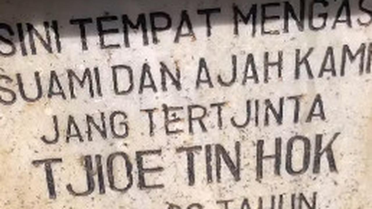 Potret Kuburan Tua di Jakarta Tetanggaan Sama Rumah Warga,