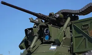 Menara senjata otomatis berbasis kecerdasan buatan (AI) yang dirancang untuk mencegat drone bermesin jet Rusia yang menyerang Kyiv, Ukraina, 1 Oktober 2026. (Dok. AFP/Angkatan Udara Ukraina)