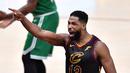 1. Tristan Thompson - Tristan menjadi atlet terpopuler di google pada tahun 2018. Yang menarik perhatian bukanlah prestasinya bersama Cavaliers di NBA. (AFP/Jamie Sabau)
