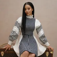 Aktris muda Chase Infiniti jadi house ambassador Louis Vuitton.