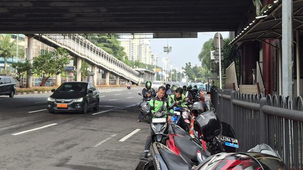 Uang Parkir Ojol di Mal Kini Dibebankan ke Konsumen