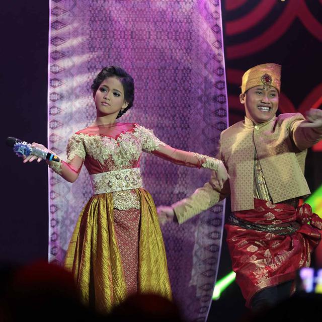Bawakan Lagu Melayu Putri D Academy 4 Rebut Hati Inul Daratista News Entertainment Fimela Com