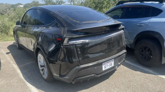 Tesla Model Y Performance berpotensi lebih bertenaga di versi Amerika dibanding Eropa. (Autoevolution)