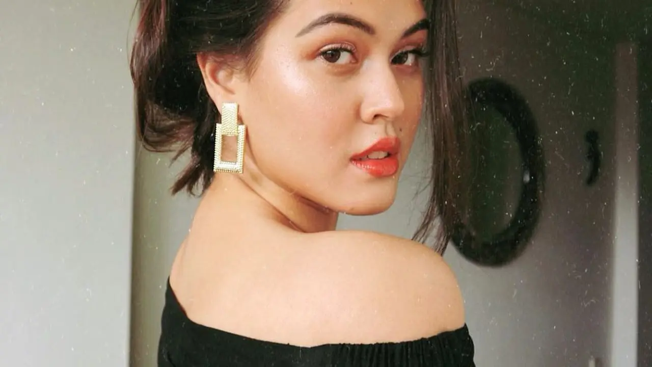 6 Pesona Rebecca Tamara, Sepupu Megan Domani yang Curi Perhatian