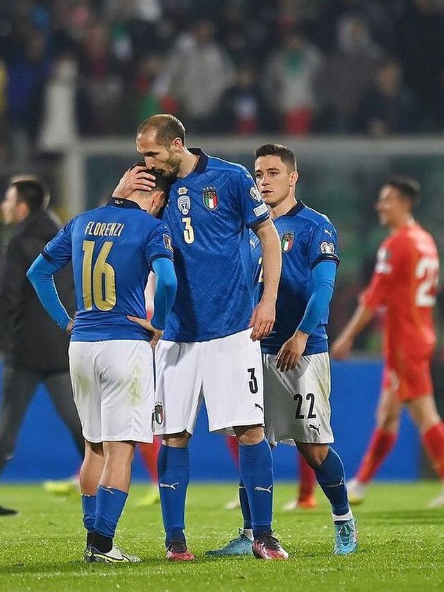 6 Momen Pemain Timnas Italia Tahan Tangis Usai Gagal ke Piala Dunia 2022