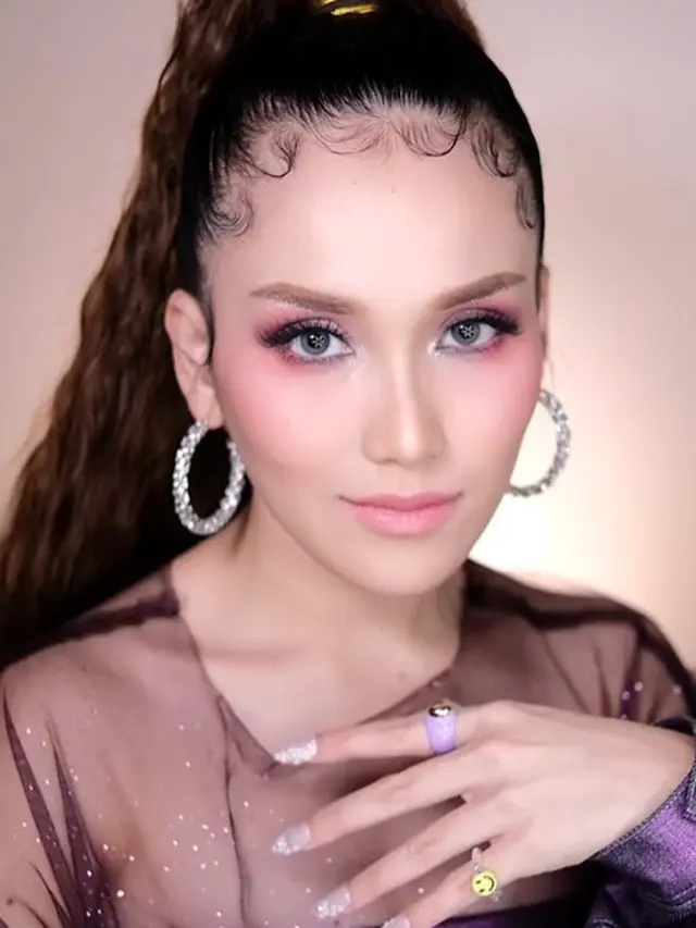 Ayu Ting Ting manglingi (Instagram/ayutingting92)