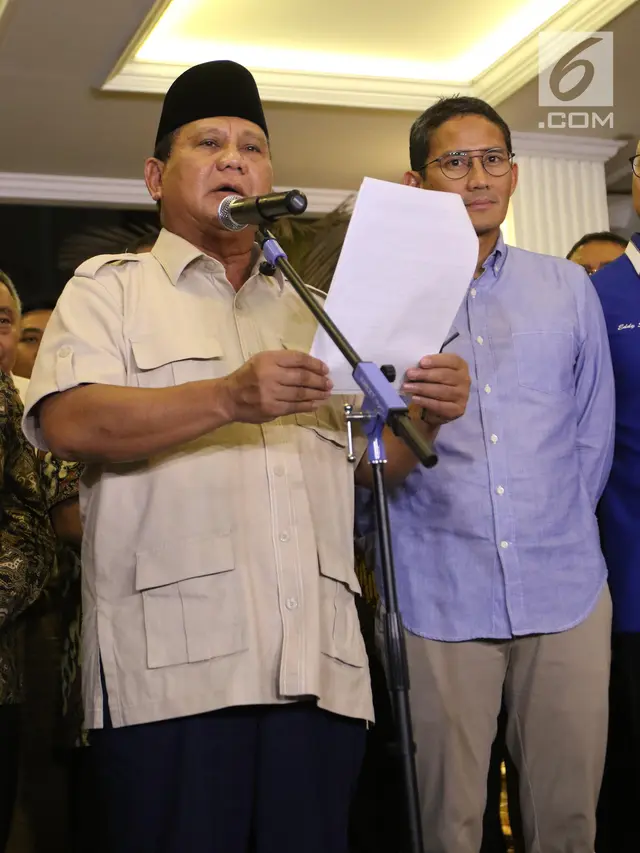 Senyum Prabowo-Sandi Terima Putusan MK