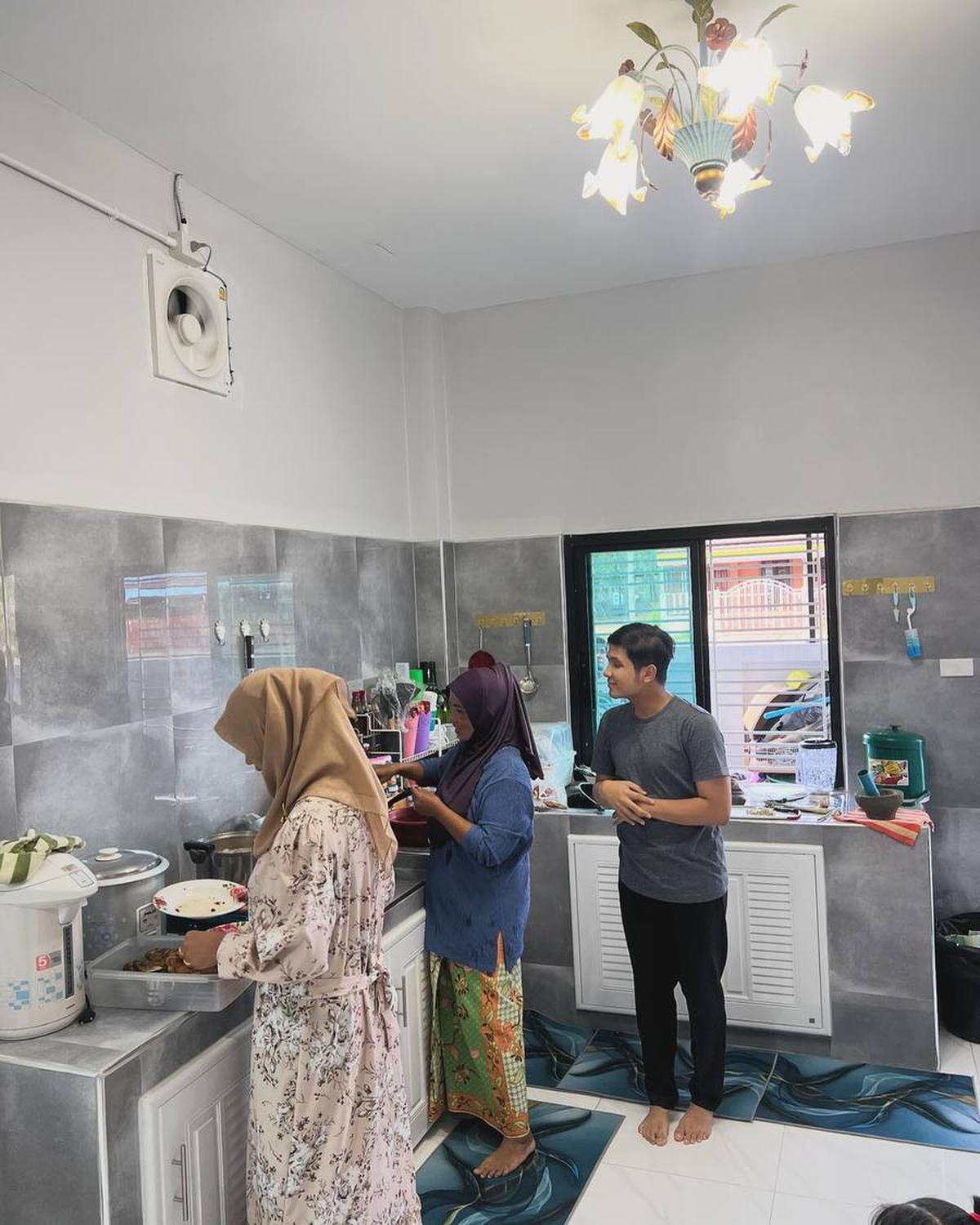 Miliki Banyak Area