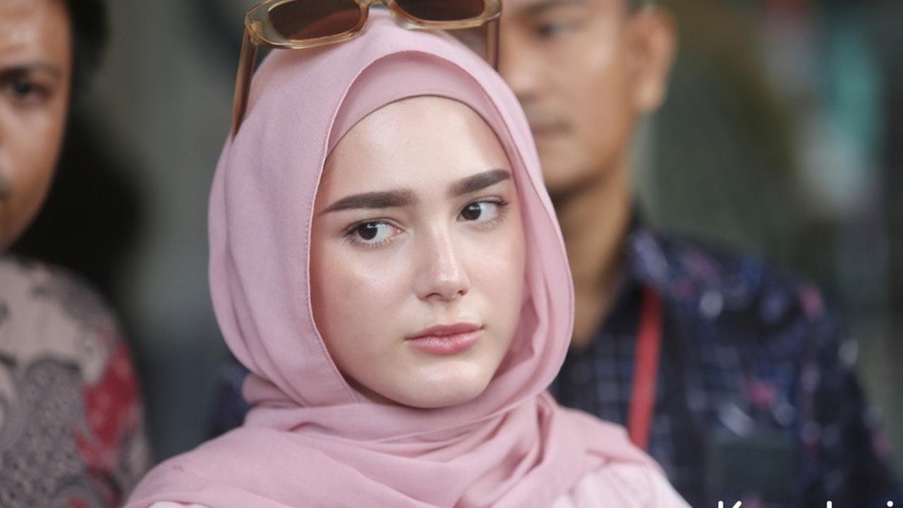 Tidak Bisa Halangi Niat Yasmine Untuk Bercerai