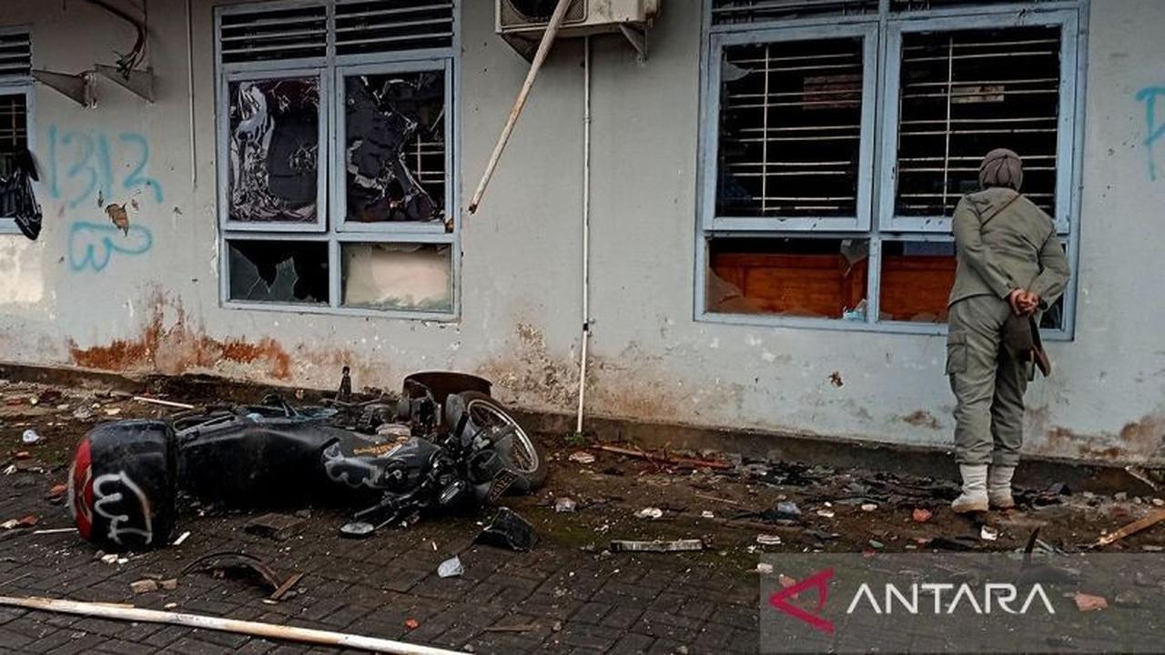 Fakta Unik: Mengapa Unjuk Rasa Anarkis di Banyumas Disayangkan Pemkab, Mahasiswa Justru Jadi Penyelamat?