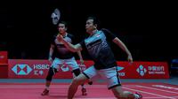 Aksi Mohammad Ahsan/Hendra Setiawan di fase grup BWF World Tour Finals 2019, Kamis (12/12/2019). (PBSI)