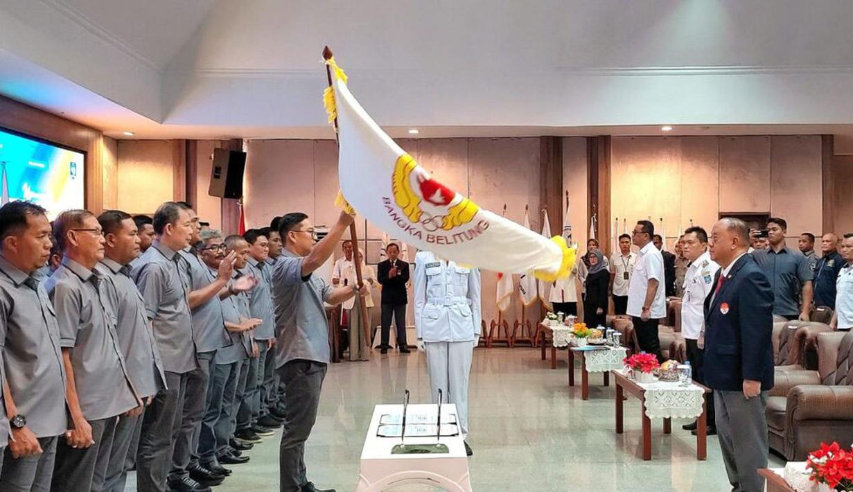 Ketua Umum Komite  Olahraga Nasional Indonesia (KONI) Pusat, Letjen TNI (Purn) Marciano Norman secara resmi mengukuhkan dan melantik kepengurusan KONI Provinsi Kepulauan Bangka Belitung masa bakti 2026-2030 di bawah kepemimpinan Ricky Kurniawan pada 13 Mei 2026 di Ruang Pasir Padi Kantor Gubernur. (Dok. KONI)