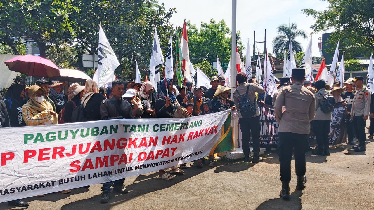 Rayakan Hari Tani Nasional di ATR/BPN Jabar, Petani Sumedang Tolak Perpanjangan HGU PT Subur Setiadi
