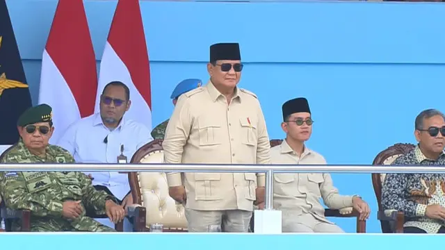 Presiden Prabowo Subianto saat menghadiri HUT ke-80 TNI di Komplek Monas Jakarta, Minggu (5/10/2025).