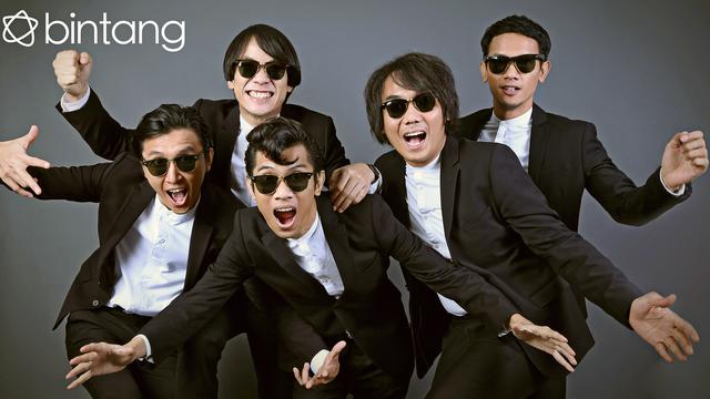 The Changcuters Tersanjung Bermain Di Film Chrisye News Entertainment Fimela Com