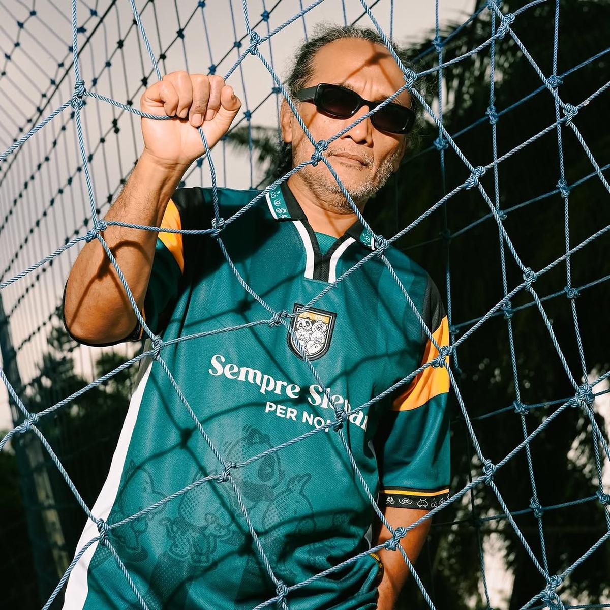 Jersey Ludes dalam 2 Menit! Ini Kisah di Balik Kolaborasi CRSL dengan PSS Sleman
