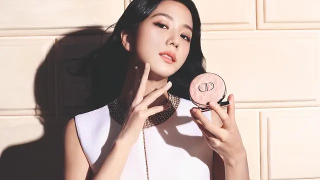 Jisoo BLACKPINK Umumkan Detail Tur Asia Lights, Love, Action! 2025