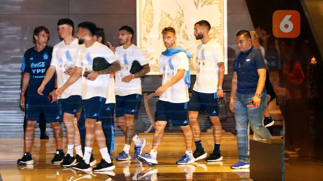 Foto: Penampakan Dua Pemain Muda Manchester Setelah Timnas Argentina Jalani Latihan