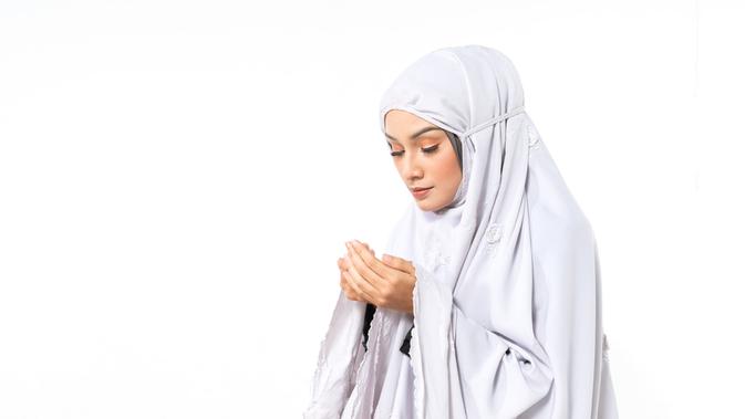 Panduan Tata Cara Sholat Dhuha, Lengkap Beserta Niat, Doa ...