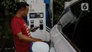 Lonjakan ini tercermin melalui konsumsi listrik pada Stasiun Pengisian Kendaraan Listrik Umum (SPKLU) yang meningkat 500 persen pada 2024 jika dibandingkan dengan periode yang sama pada tahun sebelumnya. (Liputan6.com/Angga Yuniar)