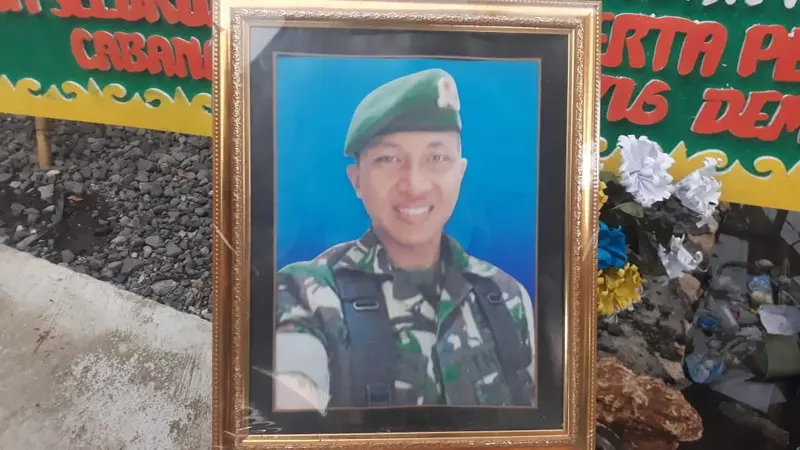 Sertu Anumerta Mitachur Rohmat, anggota TNI yang gugur di Papua. (Foto : Liputan6.com/Felek Wahyu)