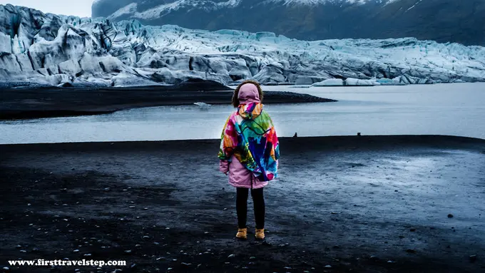 [Bintang] 8 Potret Gletser Ini Ungkap Sisi Melankolis Islandia