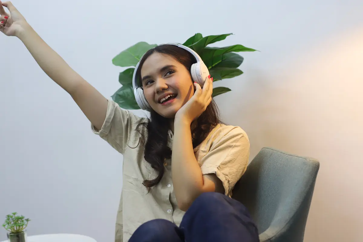 wanita januari cerdas dewasa