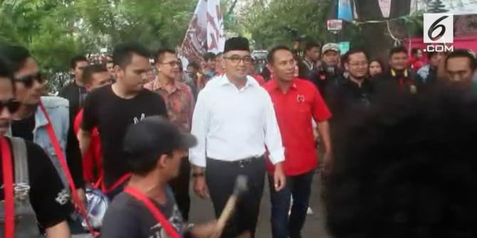 Farhan Mendaftar Jadi Bakal Calon Wali Kota Bandung ke PDIP