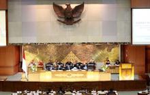 Oposisi tegas menolak, koalisi berkutat di ICP