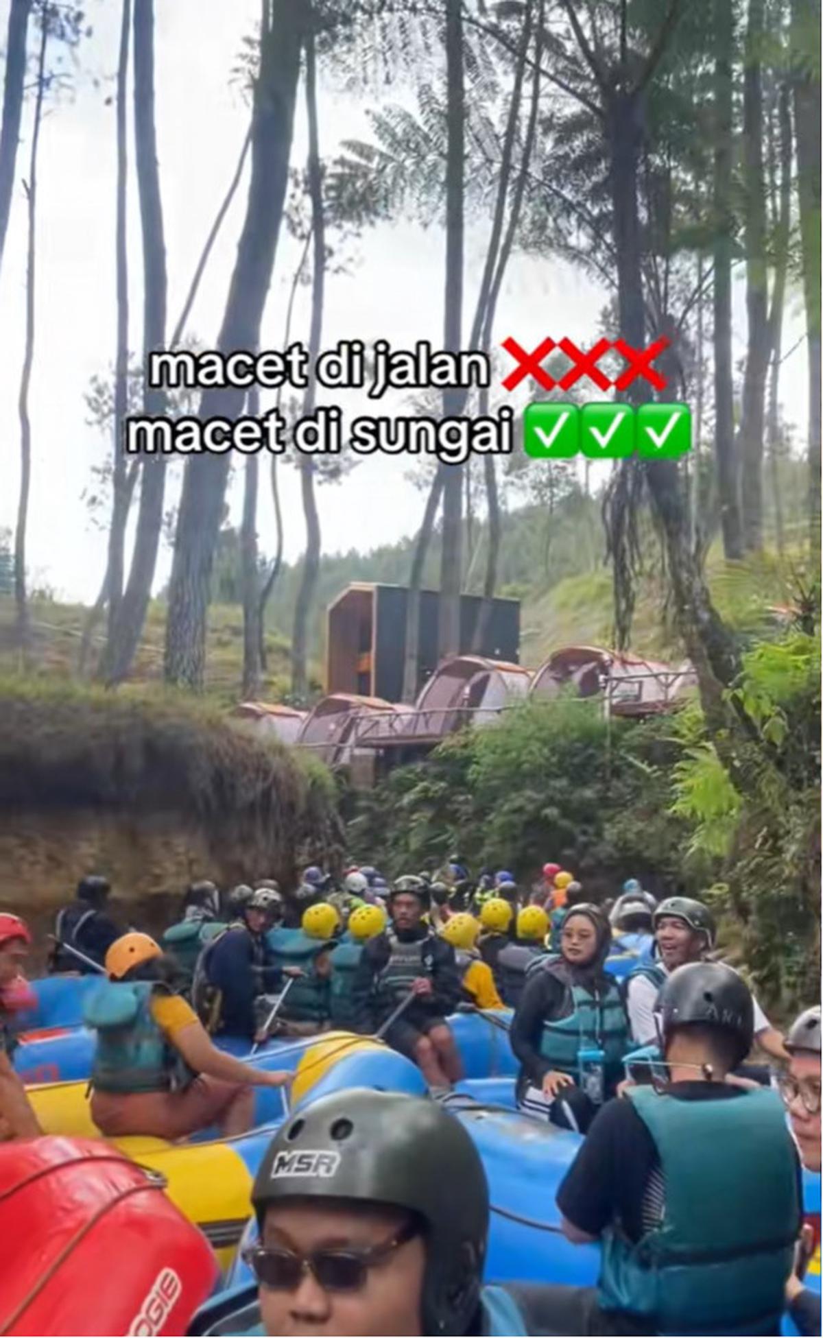 Tak Cuma Puncak, Potret Jalur Pendakian Gunung Ramai dan Macet