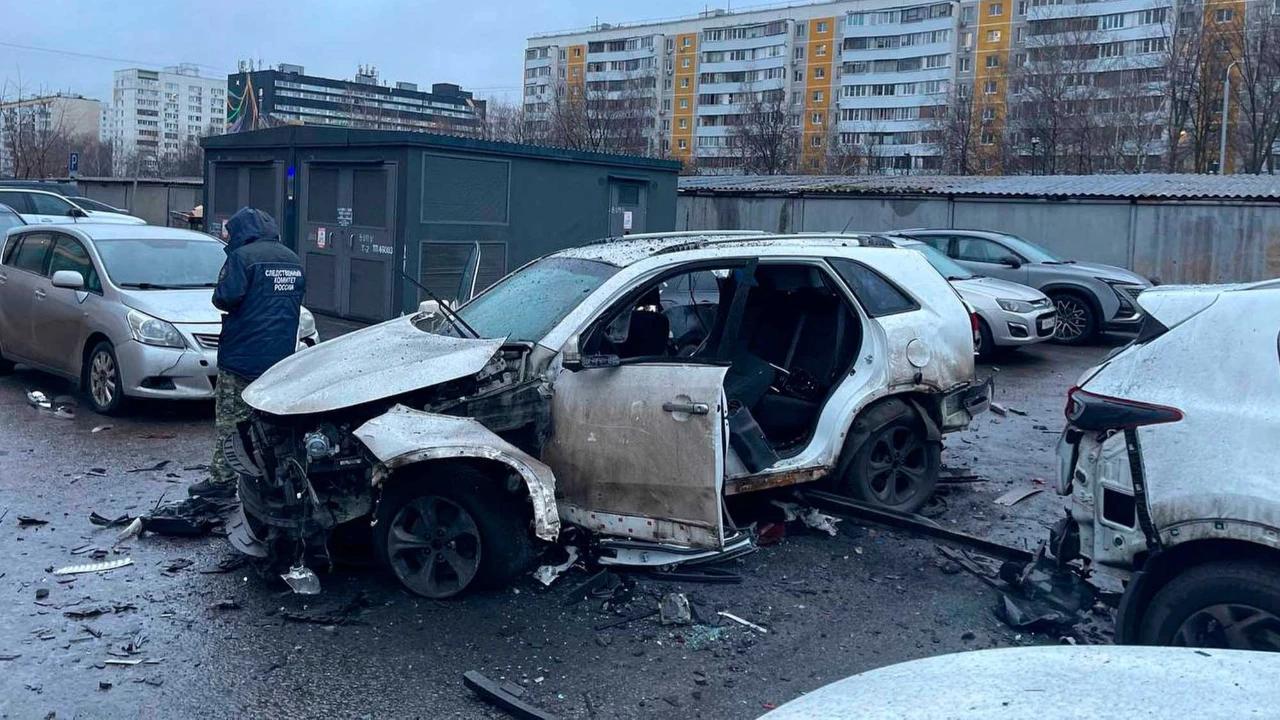 FOTO: Jenderal Rusia Tewas dalam Ledakan Mobil di Moskow