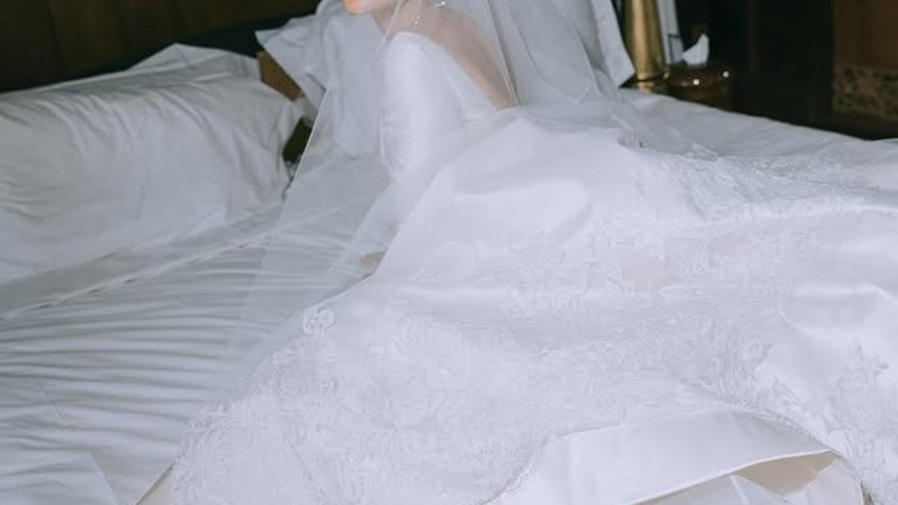 Potret Harga Sepatu dan Perhiasan Luna Maya di Hari Pernikahannya, Simple Manis Tapi Bikin Dompet Meringis