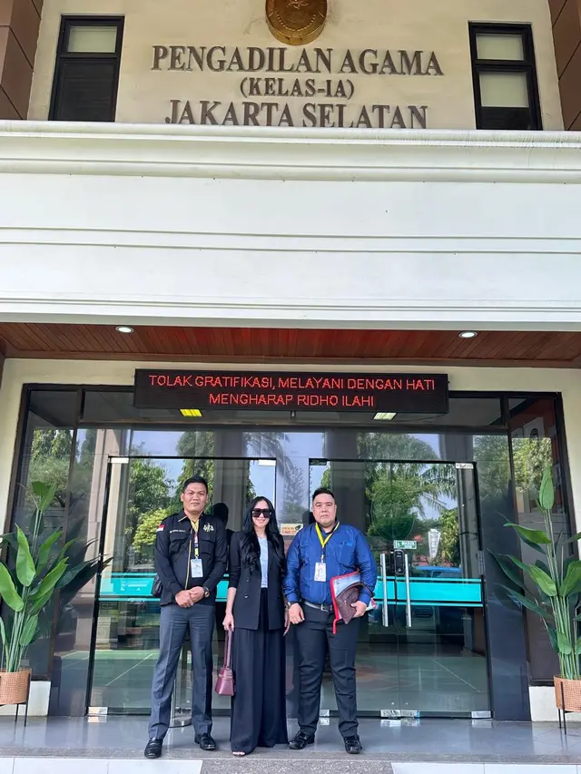 Lita Keysha di Pengadilan Agama Jakarta Selatan.