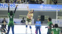 Gresik Petrokimia Pupuk Indonesia mengalahkan Yogya Falcons dalam lanjutan PLN Mobile Proliga 2025 di GOR PSCC Palembang, Sabtu (22/2). Tim asuhan Ayub Hidayat menang 3-0 (25-18, 25-16, 25-20).&nbsp;(foto: PBVSI)