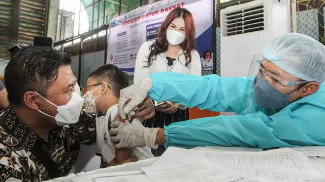 Seknas Jokowi dan Bomba Grup gelar vaksinasi booster