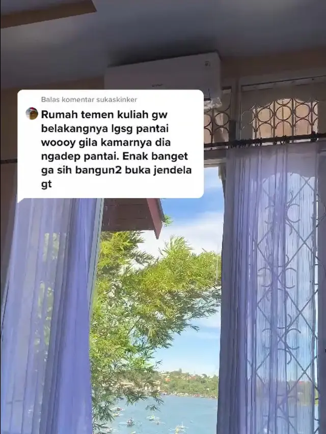 Rumah di Pantai