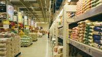 Ilustrasi supermarket, pasar oligopoli. (Photo by Dennis Siqueira on Unsplash)