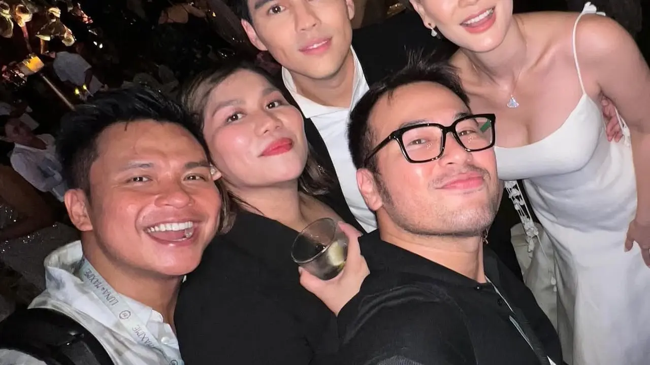 MUA Ryan Ogilvy Dibalik Riasan Wajah Flawless Luna Maya di Resepsi Pernikahan. [@ryanogilvy]
