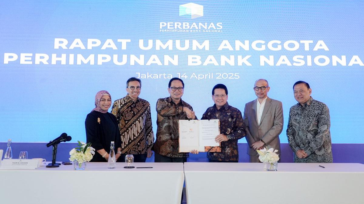 Resmi! Dirut BRI Hery Gunardi Jabat Posisi Ketua Umum PERBANAS yang Baru