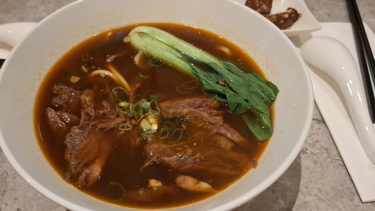 Laporan Liputan6.com dari Taiwan: Mencicipi Gurihnya Beef Noodle hingga Segarnya Ai Yu