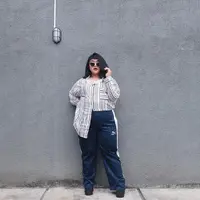 Celana sportwear. (Instagram/tiraemon)