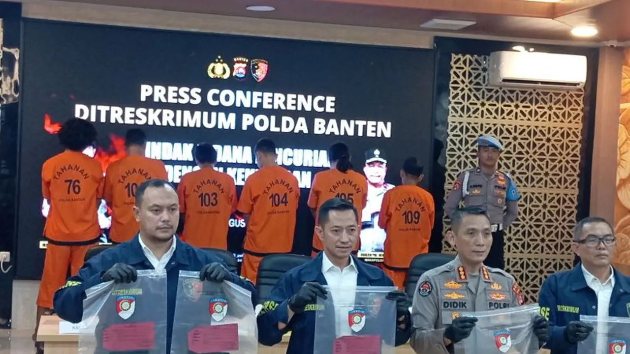 kasus penangkapan perampok truk solar di Tol Tangerang-Merak di Mapolda Banten