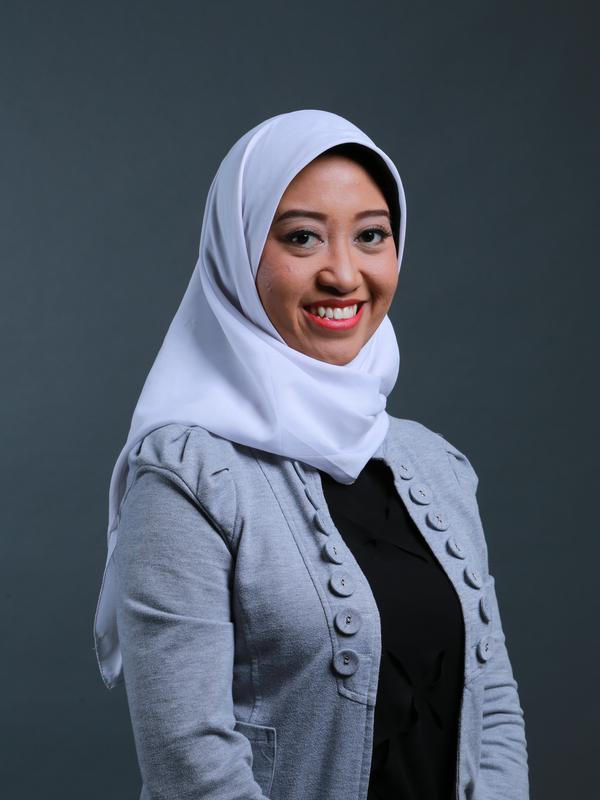 Ayu Kartika Dewi, penggagas dan salah satu pendiri SabangMerauke sebagai salah satu wanita inspiratif pilihan Wardah Inspiring Movement.